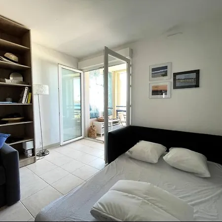 Avec Vue A Six-fours - Parking Appartement