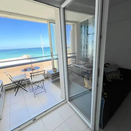 Avec Vue A Six-fours - Parking *